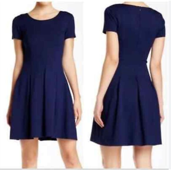 Diane Von Furstenberg DVF Meg Mini Dress Knit Fit And Flare Navy Blue Size 6 - Picture 1 of 10